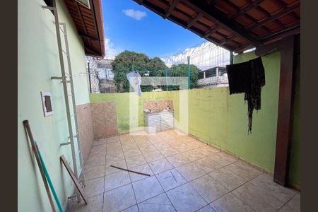 Casa à venda com 250m², 6 quartos e 2 vagasvaranda superior
