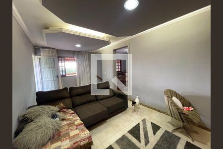 Casa à venda com 250m², 6 quartos e 2 vagasSala de TV