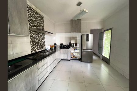 Casa à venda com 250m², 6 quartos e 2 vagasCozinha
