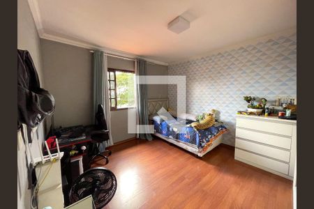 Casa à venda com 250m², 6 quartos e 2 vagasquarto 5