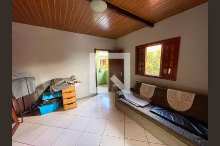 Casa à venda com 250m², 6 quartos e 2 vagasQuarto 4