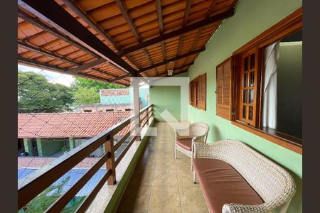 Casa à venda com 250m², 6 quartos e 2 vagasvaranda superior