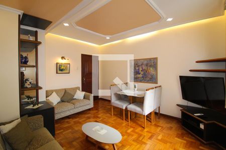 Sala de apartamento para alugar com 2 quartos, 70m² em Copacabana, Rio de Janeiro