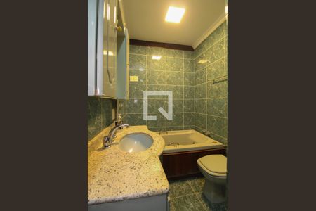 Apartamento para alugar com 70m², 2 quartos e sem vagaBanheiro da Suíte