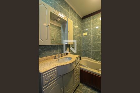 Apartamento para alugar com 70m², 2 quartos e sem vagaBanheiro da Suíte