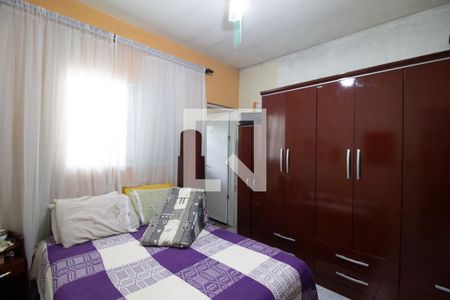 Casa à venda com 299m², 2 quartos e 2 vagasSuíte