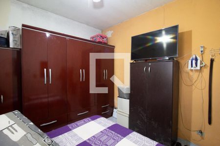 Casa à venda com 299m², 2 quartos e 2 vagasSuíte