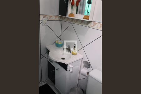 Casa à venda com 150m², 3 quartos e 2 vagasBanheiro Social