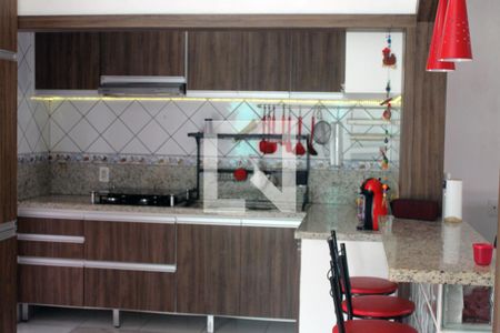 Casa à venda com 150m², 3 quartos e 2 vagasCozinha