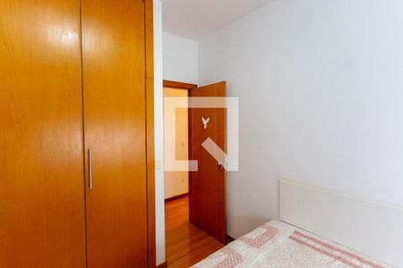Quarto 1 de apartamento para alugar com 3 quartos, 125m² em Belvedere, Belo Horizonte