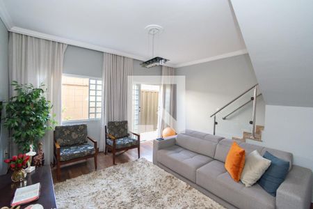 Sala de casa de condomínio à venda com 3 quartos, 120m² em Jardim Riacho das Pedras, Contagem