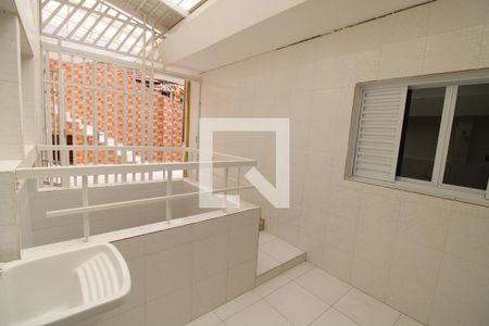 Casa à venda com 450m², 6 quartos e 3 vagasÁrea de Serviço 2