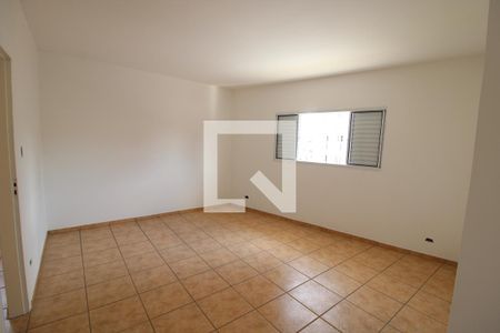 Casa à venda com 450m², 6 quartos e 3 vagasSuíte