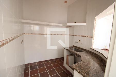Casa à venda com 450m², 6 quartos e 3 vagasCasa 2 - Sala / Cozinha