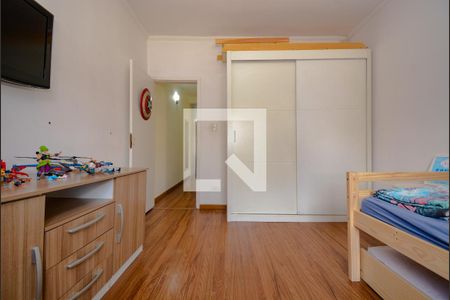 Casa à venda com 240m², 3 quartos e 2 vagasQuarto 2