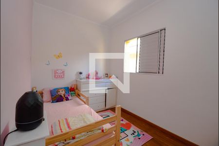 Casa à venda com 240m², 3 quartos e 2 vagasQuarto 3