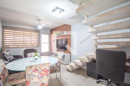Sala de casa de condomínio à venda com 2 quartos, 75m² em Conceição, Osasco