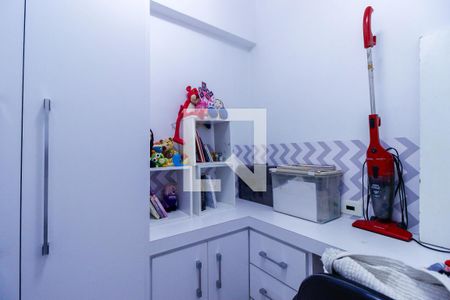 Casa à venda com 78m², 2 quartos e 1 vagaQuarto de Serviço