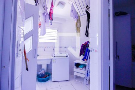 Casa à venda com 78m², 2 quartos e 1 vagaÁrea de Serviço