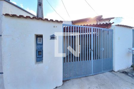 Casa para alugar com 60m², 2 quartos e 1 vagaFachada 