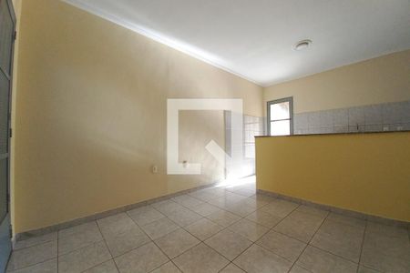Sala de casa para alugar com 2 quartos, 60m² em Jardim Carlos Lourenço, Campinas