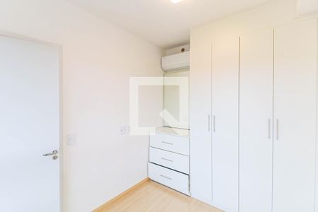 Studio à venda com 33m², 1 quarto e sem vaga Studio à venda com 33m², 1 quarto e sem vagaQuarto