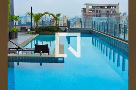 Apartamento à venda com 31m², 1 quarto e sem vagaÁrea comum - Piscina