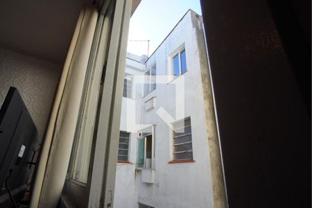 Sala - Vista de apartamento à venda com 2 quartos, 90m² em Navegantes, Porto Alegre