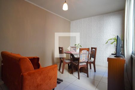 Sala de apartamento à venda com 2 quartos, 90m² em Navegantes, Porto Alegre
