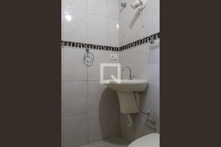 Casa para alugar com 260m², 4 quartos e 2 vagas Casa para alugar com 260m², 4 quartos e 2 vagasBanheiro da Suíte 2