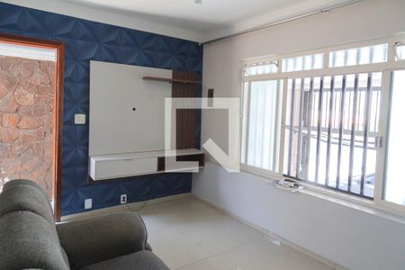 Sala de casa à venda com 4 quartos, 260m² em Jardim São Judas Tadeu, Guarulhos