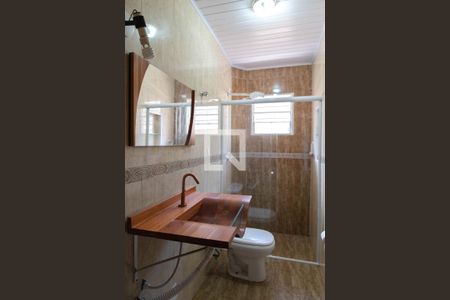 Casa para alugar com 260m², 4 quartos e 2 vagas Casa para alugar com 260m², 4 quartos e 2 vagasBanheiro 3