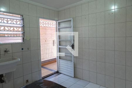Casa para alugar com 260m², 4 quartos e 2 vagas Casa para alugar com 260m², 4 quartos e 2 vagasÁrea de serviço e quintal