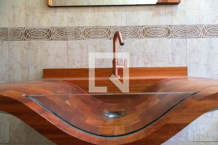 Casa para alugar com 260m², 4 quartos e 2 vagas Casa para alugar com 260m², 4 quartos e 2 vagasBanheiro 3