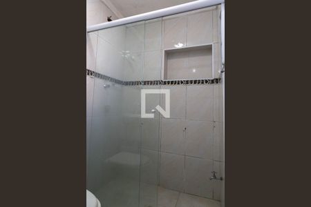 Casa para alugar com 260m², 4 quartos e 2 vagas Casa para alugar com 260m², 4 quartos e 2 vagasBanheiro da Suíte 2