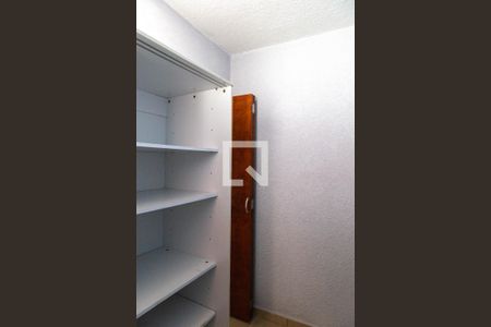 Casa para alugar com 260m², 4 quartos e 2 vagas Casa para alugar com 260m², 4 quartos e 2 vagasCloset da suíte 1