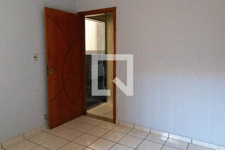 Casa para alugar com 260m², 4 quartos e 2 vagas Casa para alugar com 260m², 4 quartos e 2 vagasQuarto 2