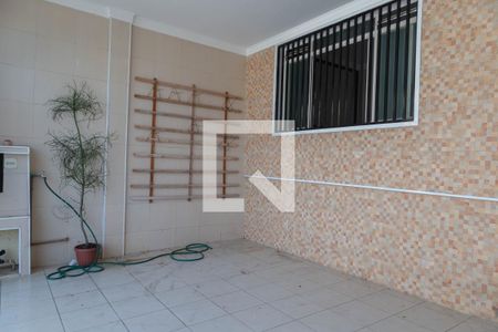 Casa para alugar com 260m², 4 quartos e 2 vagas Casa para alugar com 260m², 4 quartos e 2 vagasGaragem