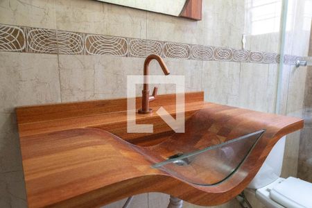 Casa para alugar com 260m², 4 quartos e 2 vagas Casa para alugar com 260m², 4 quartos e 2 vagasBanheiro 3