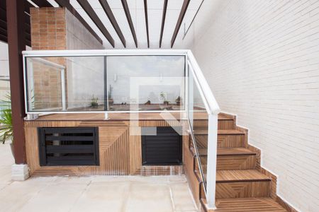 Apartamento à venda com 120m², 1 quarto e 1 vaga Apartamento à venda com 120m², 1 quarto e 1 vagaJacuzzi