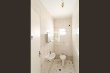 Banheiro Social 1 de casa para alugar com 1 quarto, 120m² em Parque Jabaquara, São Paulo