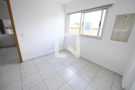 Sala/Cozinha de kitnet/studio para alugar com 1 quarto, 36m² em Setor Leste Vila Nova, Goiânia