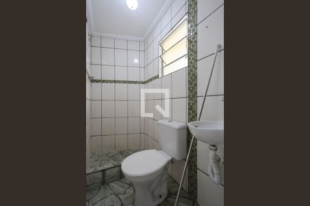Banheiro de casa para alugar com 1 quarto, 40m² em Vila Nova Cachoeirinha, São Paulo