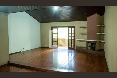 Sala de casa para alugar com 4 quartos, 250m² em Suíssa, Ribeirão Pires