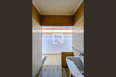 Casa à venda com 171m², 3 quartos e 2 vagasÁrea de Serviço