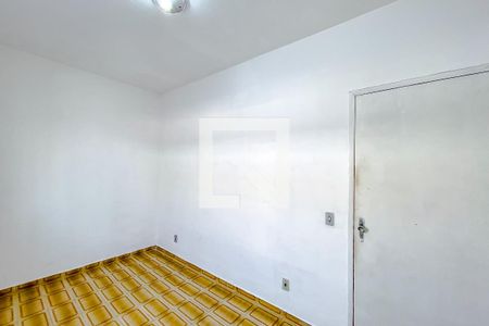 Casa à venda com 171m², 3 quartos e 2 vagasQuarto 3