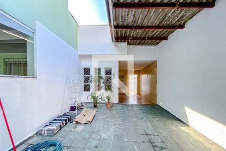 Casa à venda com 171m², 3 quartos e 2 vagasGaragem