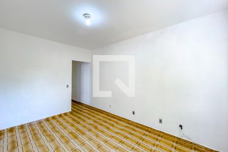 Casa à venda com 171m², 3 quartos e 2 vagasQuarto 2 - Suíte