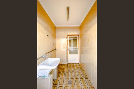 Casa à venda com 171m², 3 quartos e 2 vagasÁrea de Serviço