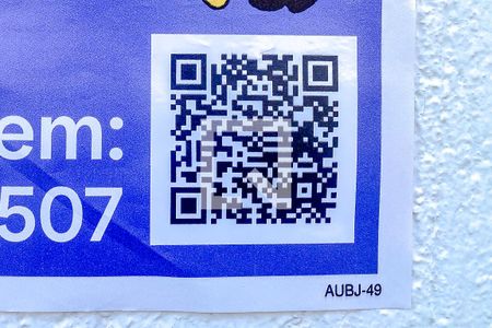 Casa à venda com 171m², 3 quartos e 2 vagasPlaquinha